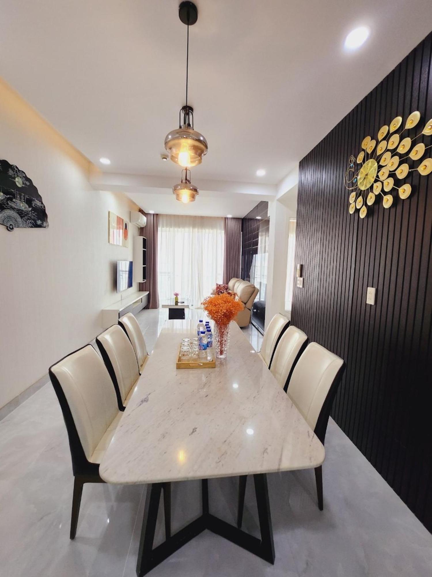 Michael Apartment Scenic Valley Хошимин Экстерьер фото